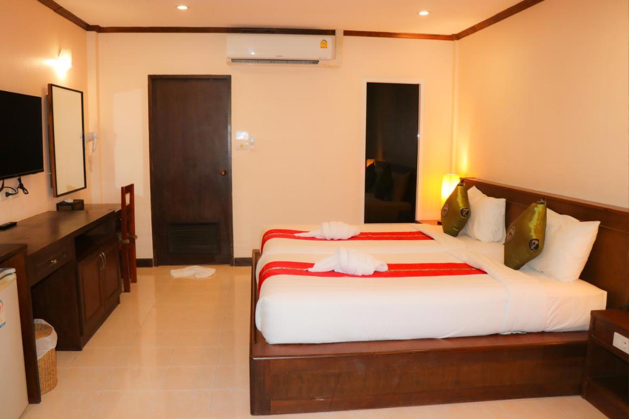 Andaman Seaside Bangtao सहारा Bang Tao Beach (Phuket)